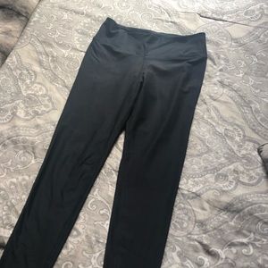 black full length Nike leggings